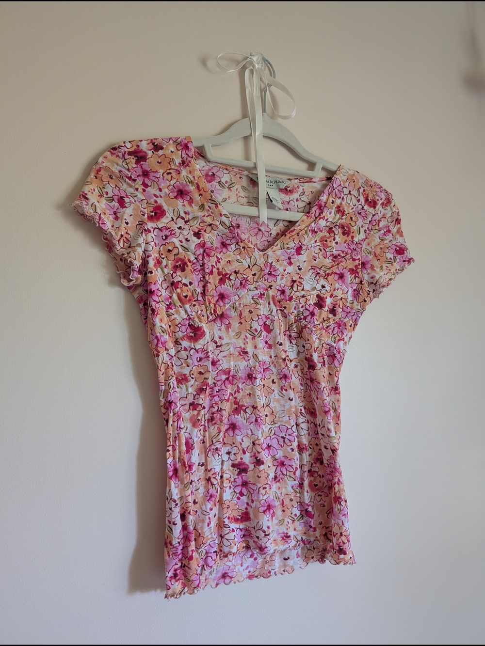 Floral V-neck Baby Tee